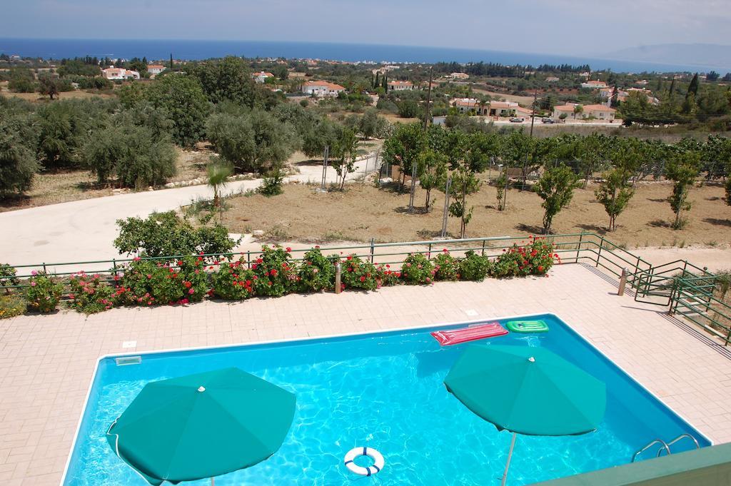 Villa Chrysanthia Polis Quarto foto